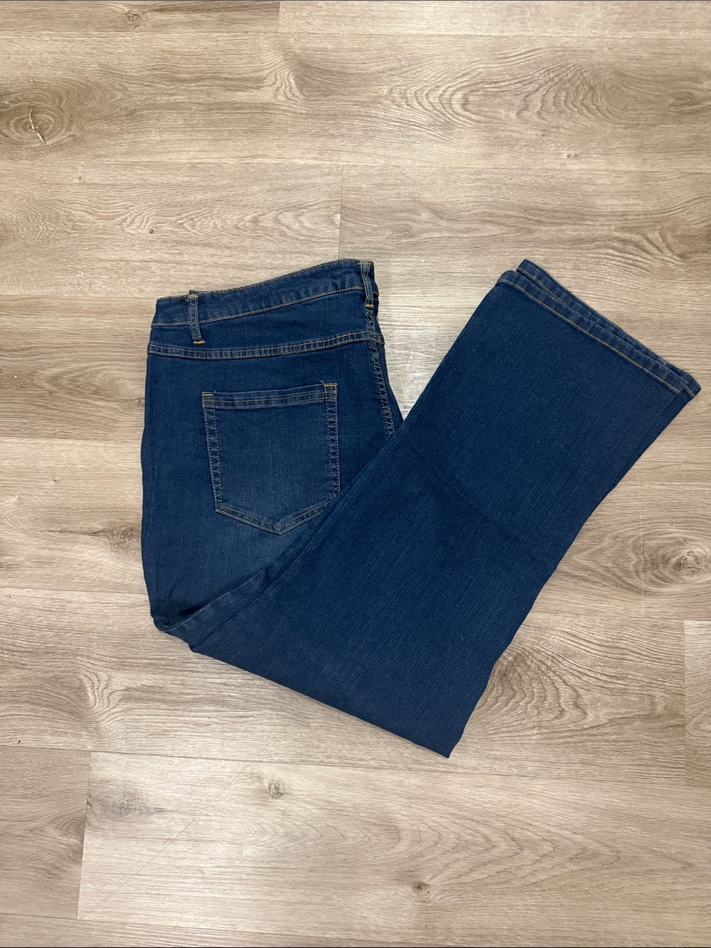 Denim 24/7 Deep Blue Flare Jeans Size 26W